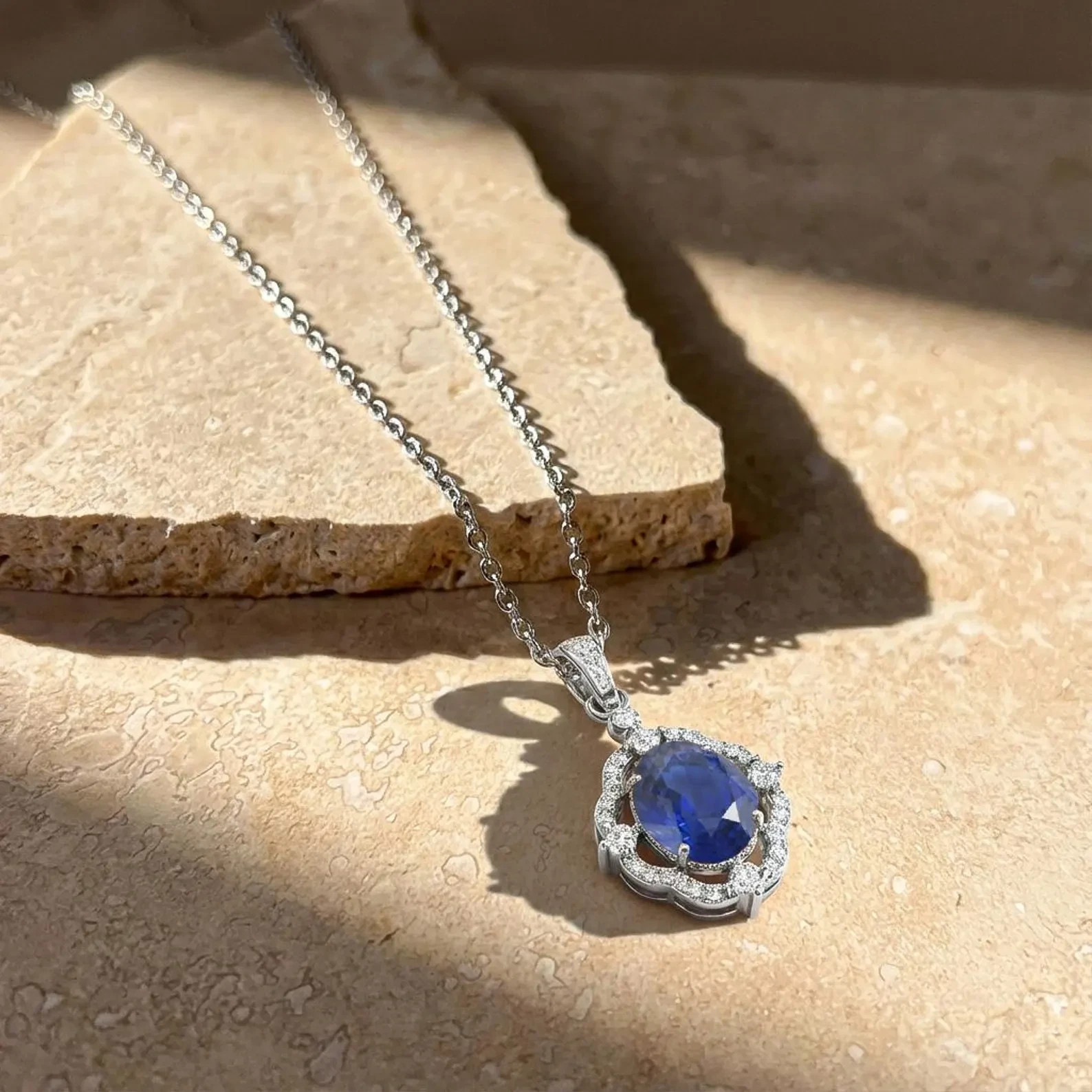 4.50 Ct Oval Cut Natural Sapphire Diamond Gorgeous Pendant 14K White Gold