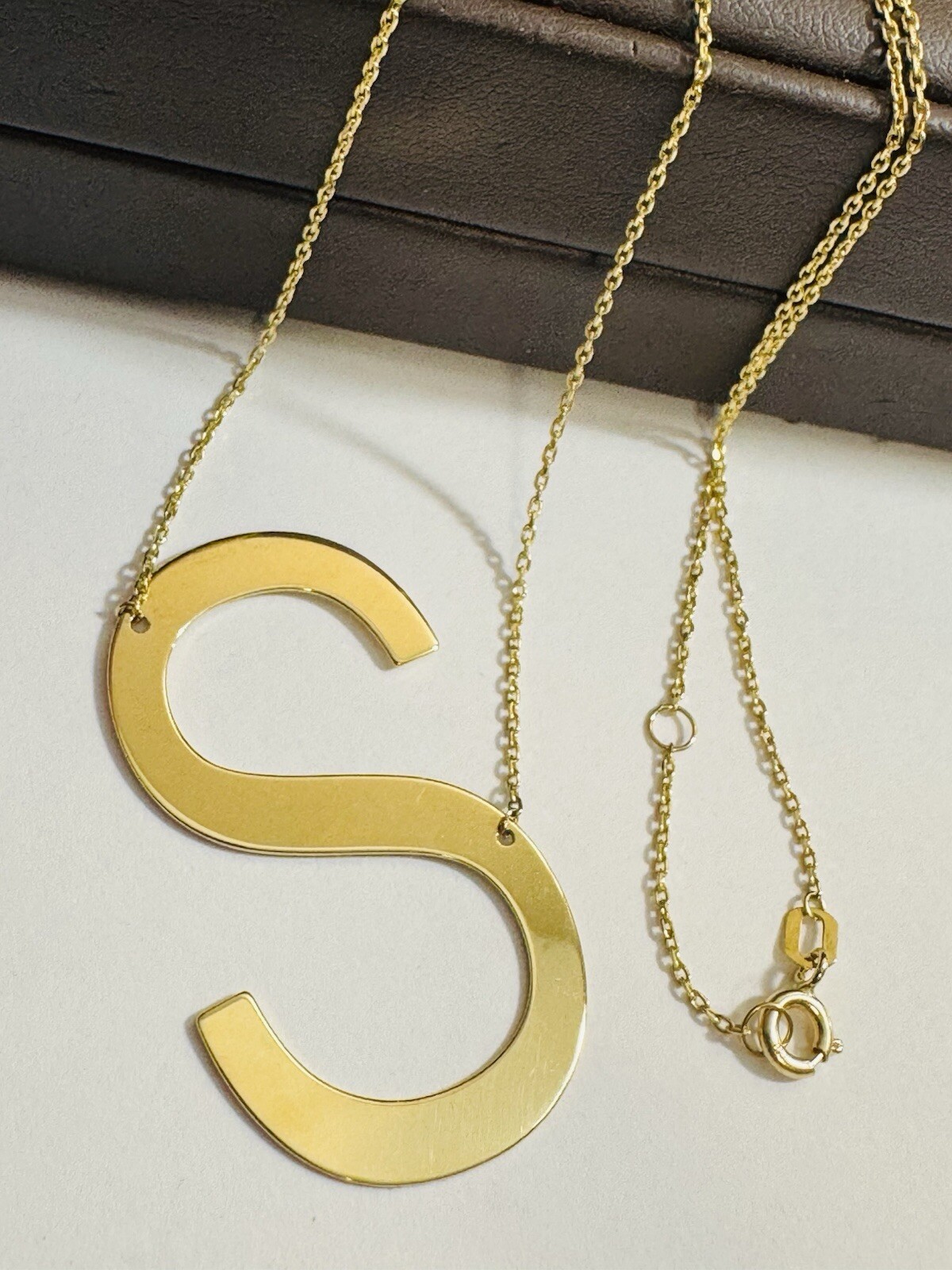 18K 750 Fine Pure Gold Letter S initial Necklace 16.5/17.5” Long 1mm 4.2g