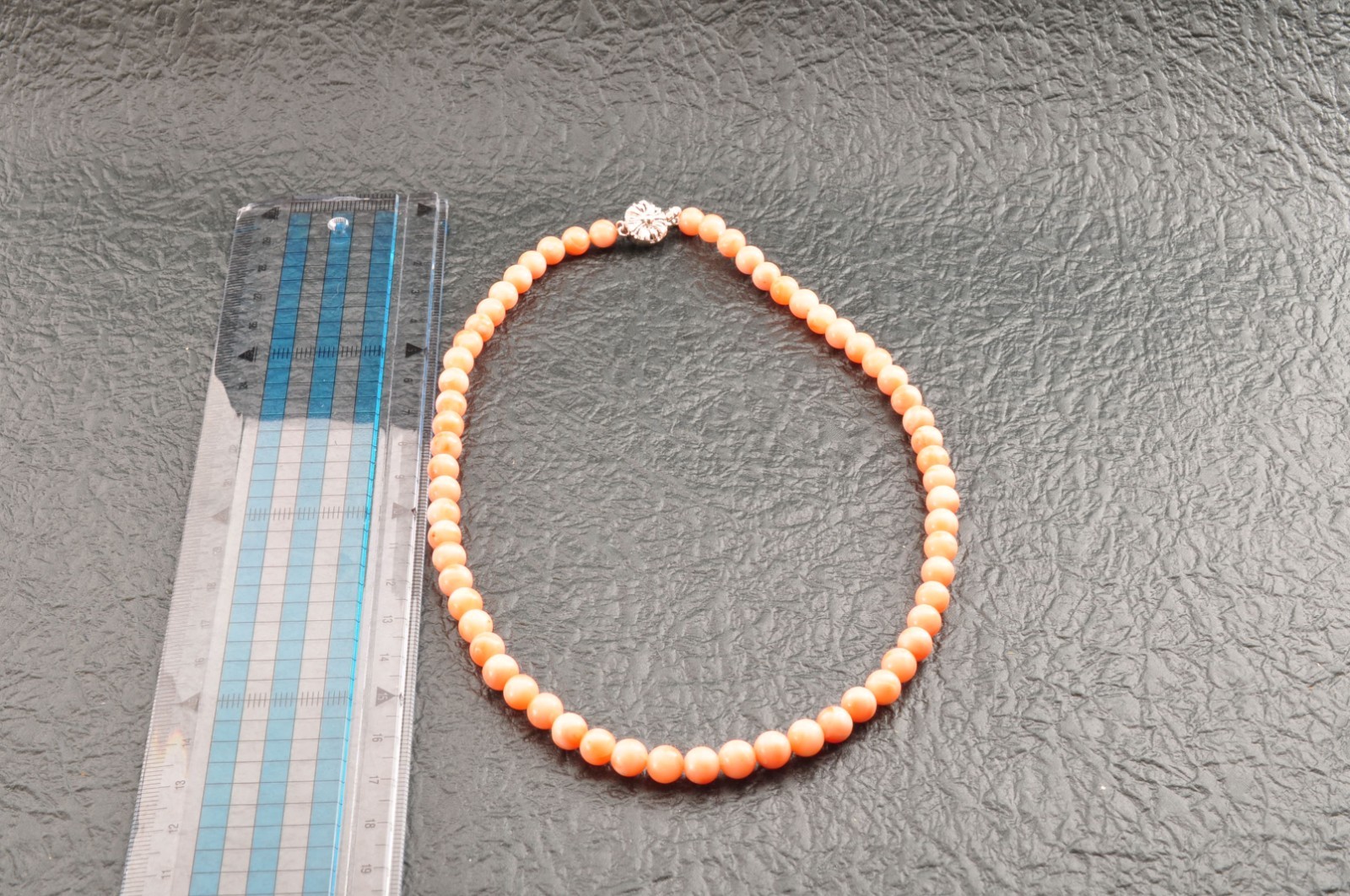 Vintage Salmon pink coral Necklace and ear clip set (17.3in 152ct) Certificate