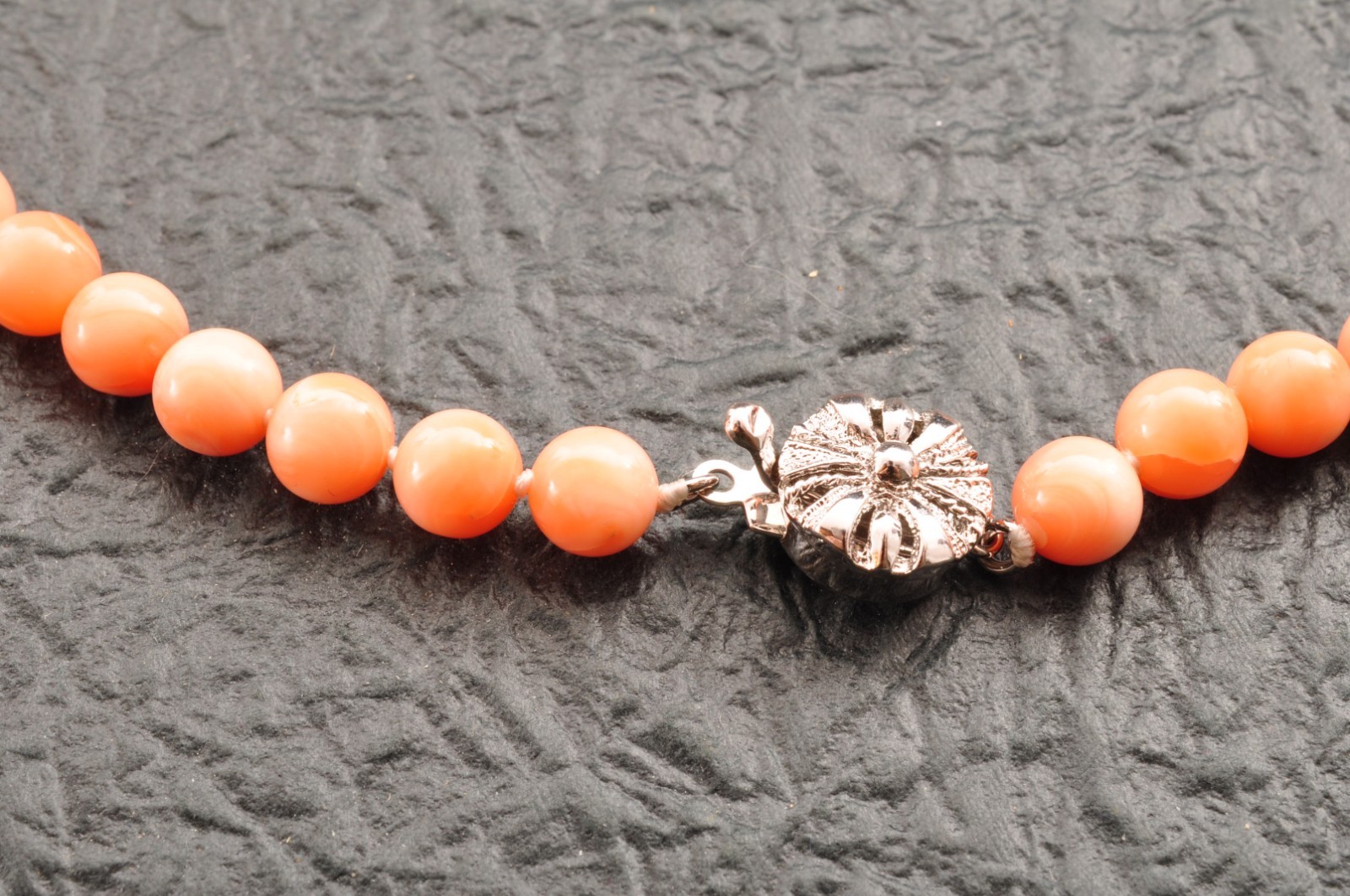 Vintage Salmon pink coral Necklace and ear clip set (17.3in 152ct) Certificate