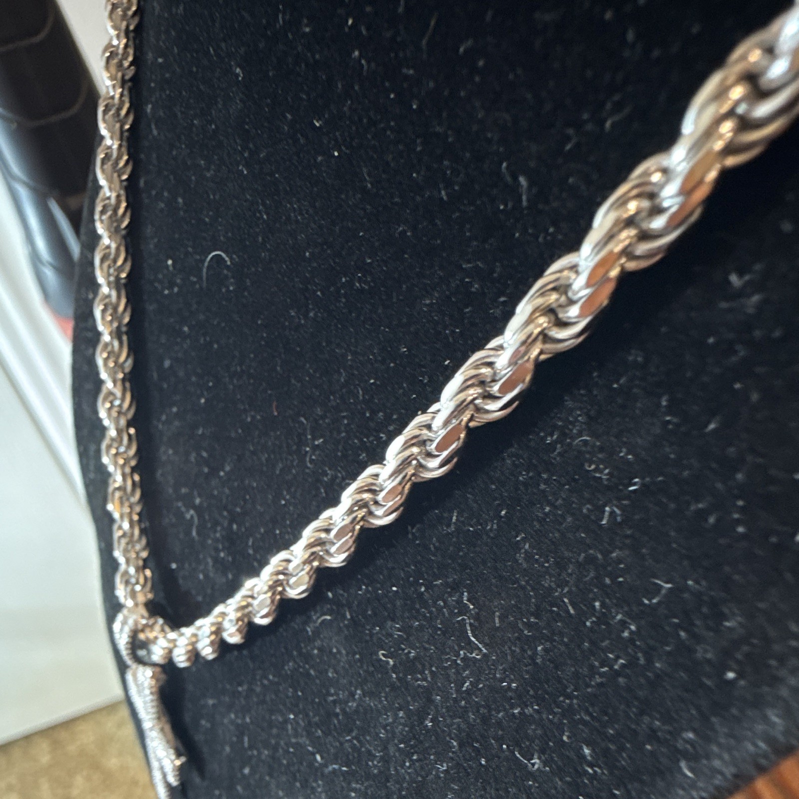 22” 4.8mm Rope Chain SOLID 925 Silver (46) w Moissanite Tennis Cross (5CTW)
