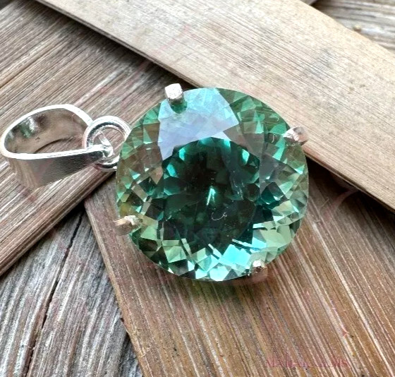 GIE Certified 24.25 CT Natural Green Sapphire Gemstone 925 Solid Silver Pendant