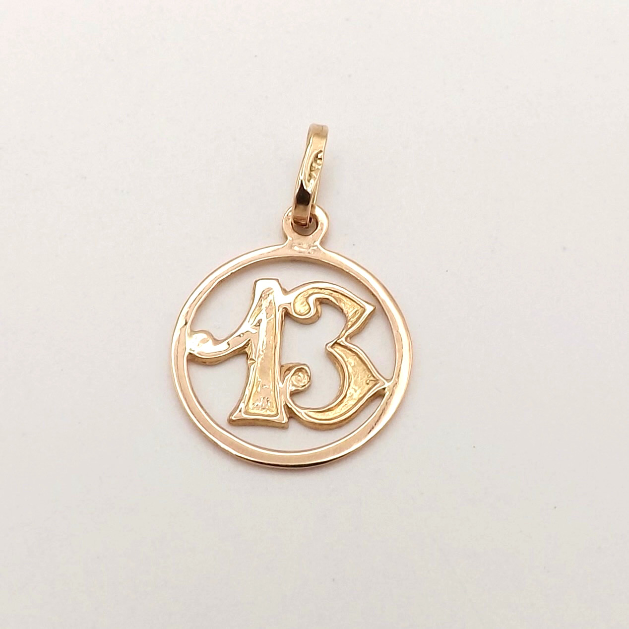 Solid 18k Gold Lucky 13 Thirteen Charm Pendant in Circle Vintage