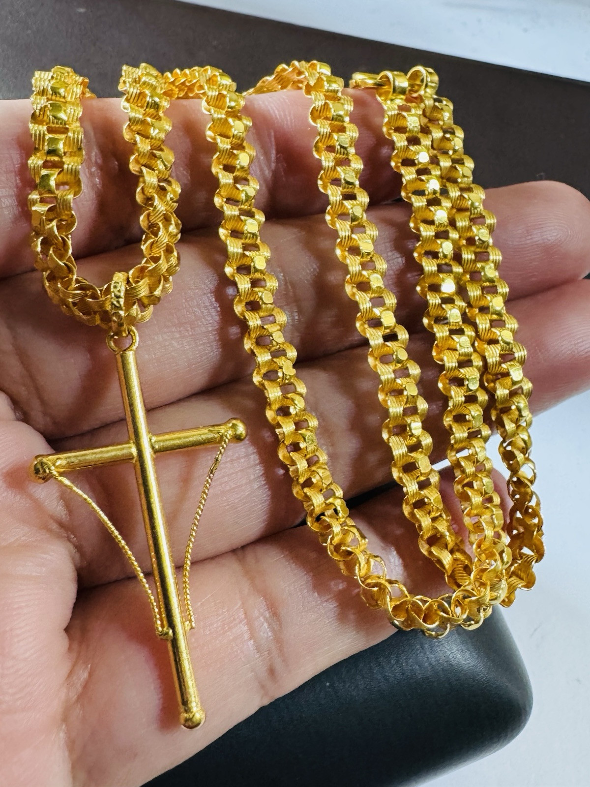 22K 916 22C Fine Real Gold 17.5”/18 inch Cross Necklace 21.7g 6mm