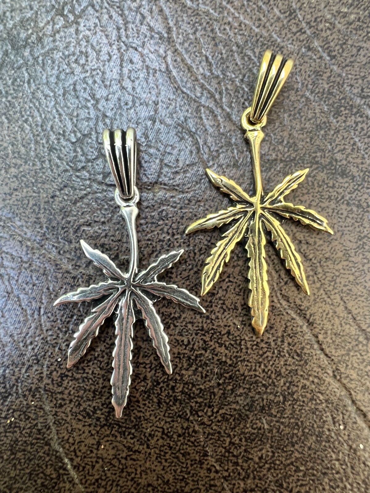 Real 925 Silver / 14k Gold Plated Marijuana Leaf Oxidized Pendant Necklace Charm