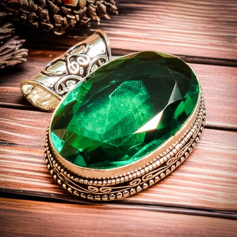 Chrome Diopside Gemstone Handmade 925 Sterling Silver Oval Cut Jewelry Pendant