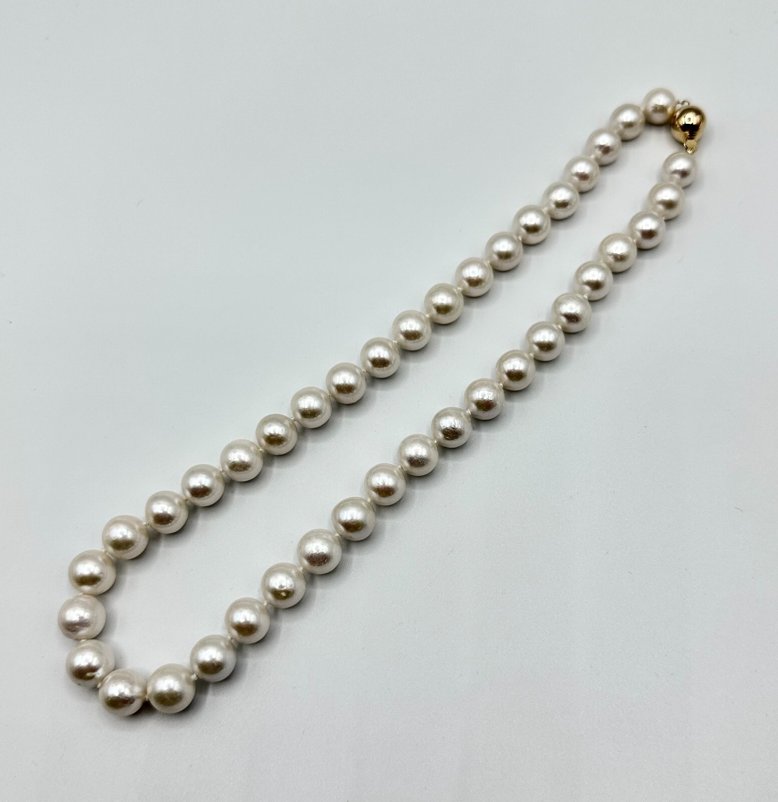 Gorgeous 9 mm South Sea White Saltwater Pearl Necklace 14 kt Solid Gold