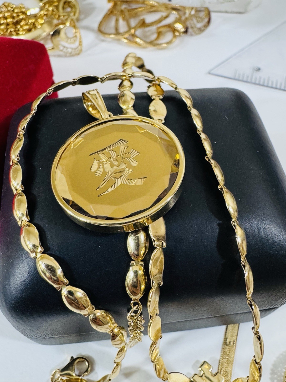 RARE 18K K18 Japan Gold Round Heart Pendant W/ Necklace 17/17.5” Long 14.6g 4mm